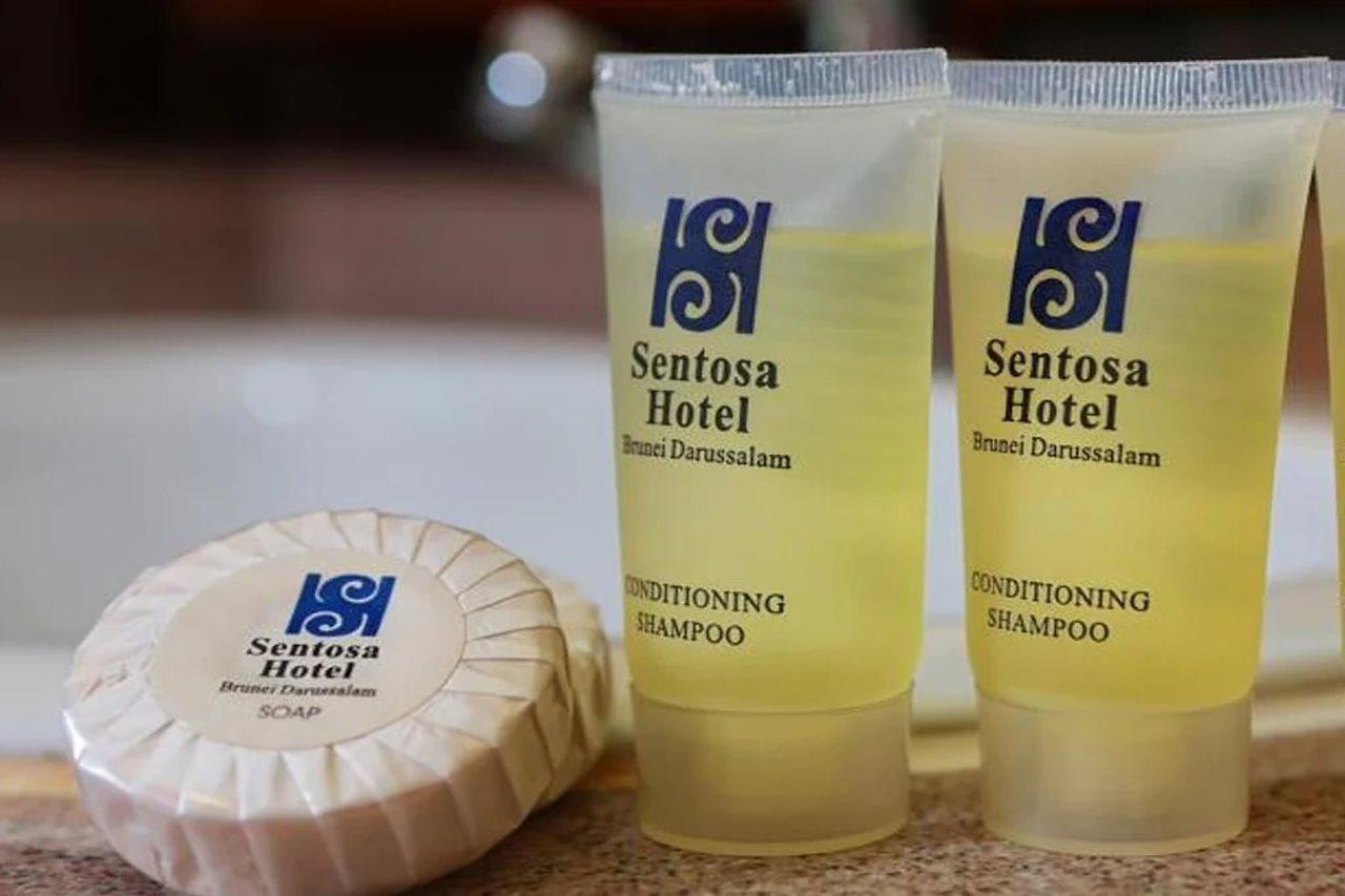 Hotel Santosa Malang Buitenkant foto